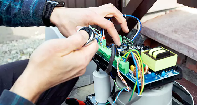 Automatic Driveway Gate Repair in Daly City, CA