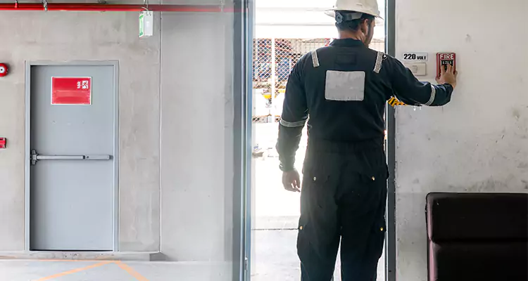 Emergency Fire Exit Door Repair in Daly City, CA