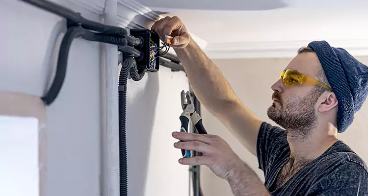 Garage Door Opener Cable Repair in Daly City, CA