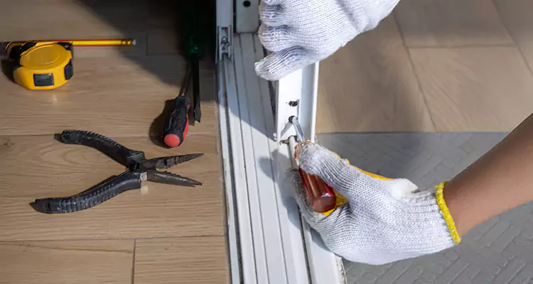 Screen Door Wheel Replacement in Daly City, CA