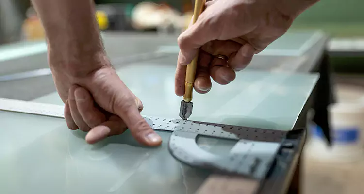 Glass Scratch Repair in Daly City, CA