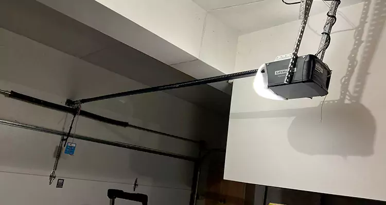 Linear Garage Door Opener Repair in Daly City, CA
