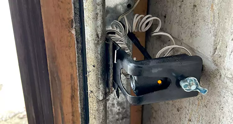 Fix Broken Garage Door Sensor in Daly City, CA