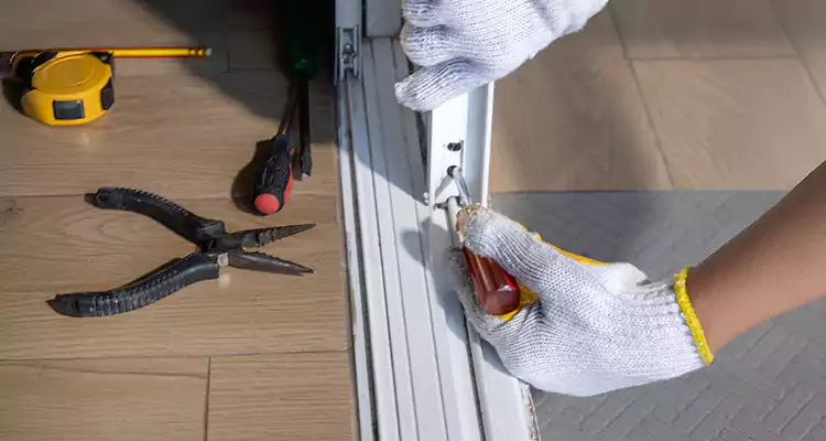 Closet Sliding Door Track Repair in Daly City, CA