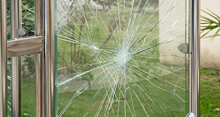 Frameless Glass Door Repair at Home in Daly City, CA
