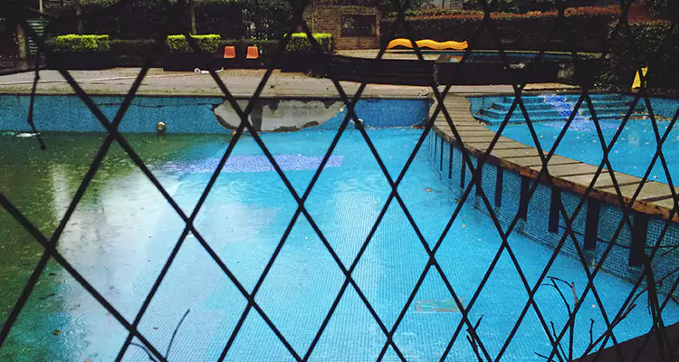 Lanai Screen Repair in Daly City, CA